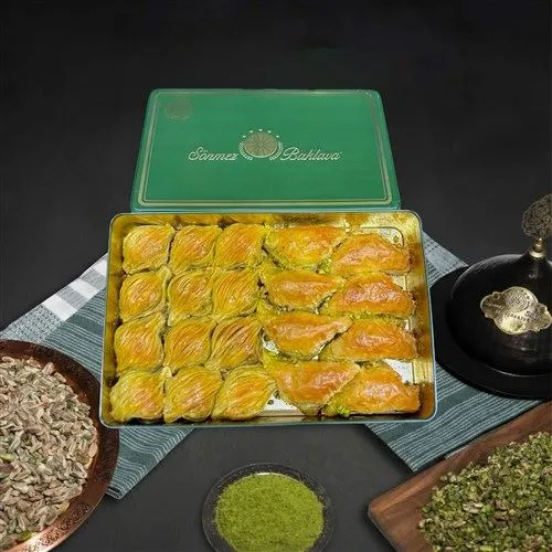 Şöbiyet & Midye Baklava Box
