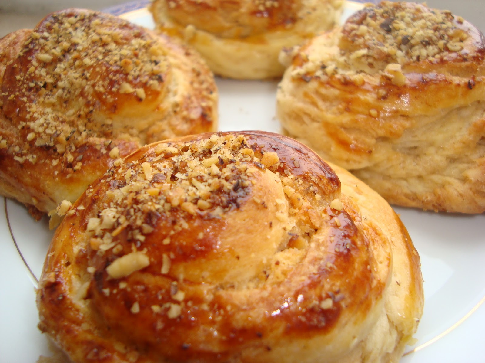 TAHİNLİ AÇMA (ÇÖREK)