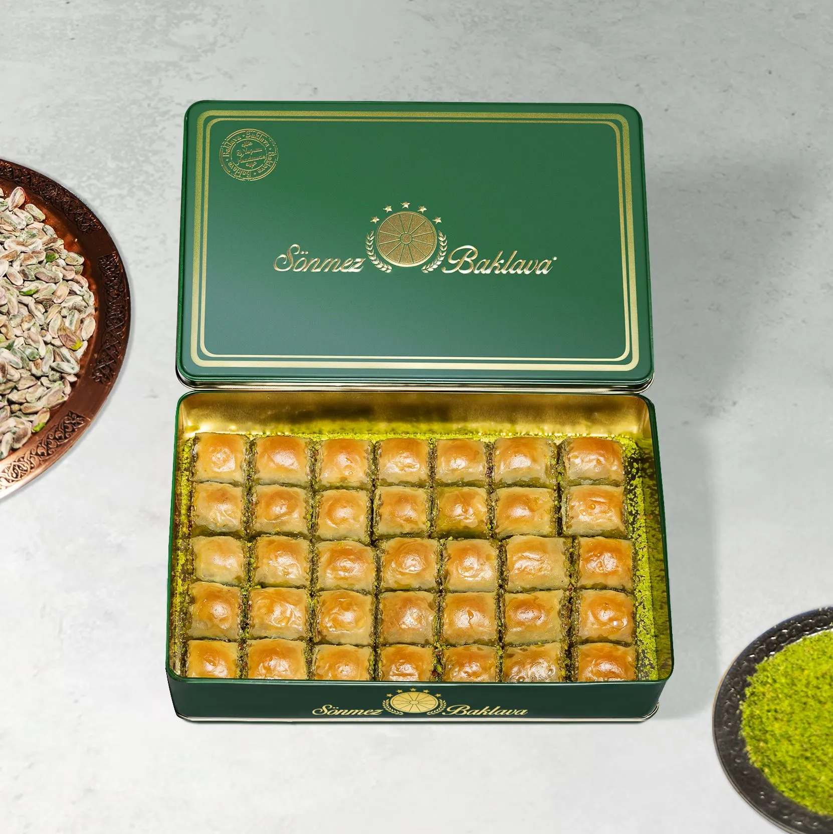 Baklava mit Spezial (0,5 Kg)
