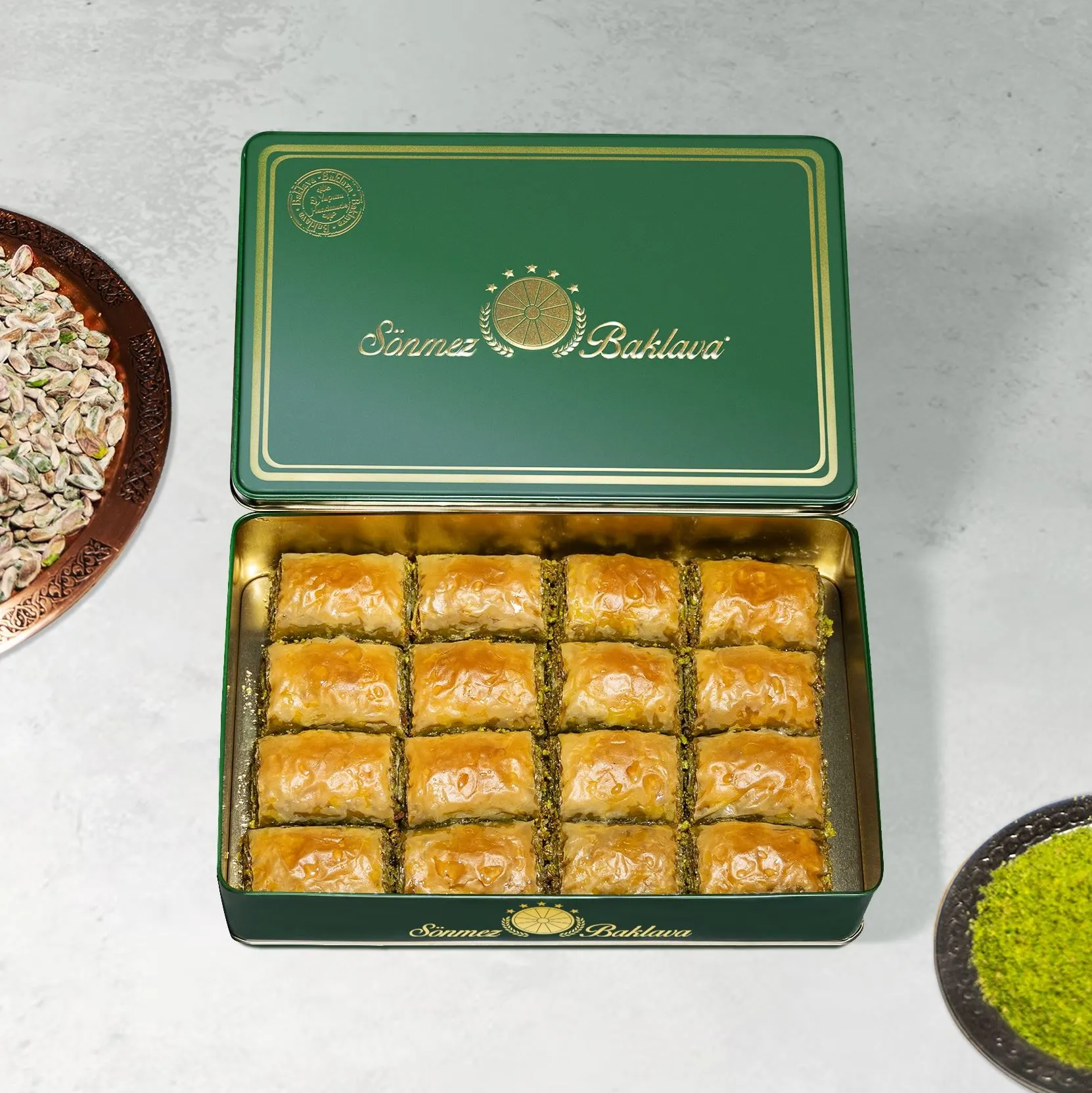 Dürüm Baklava mit Pistazien (0,5 Kg)