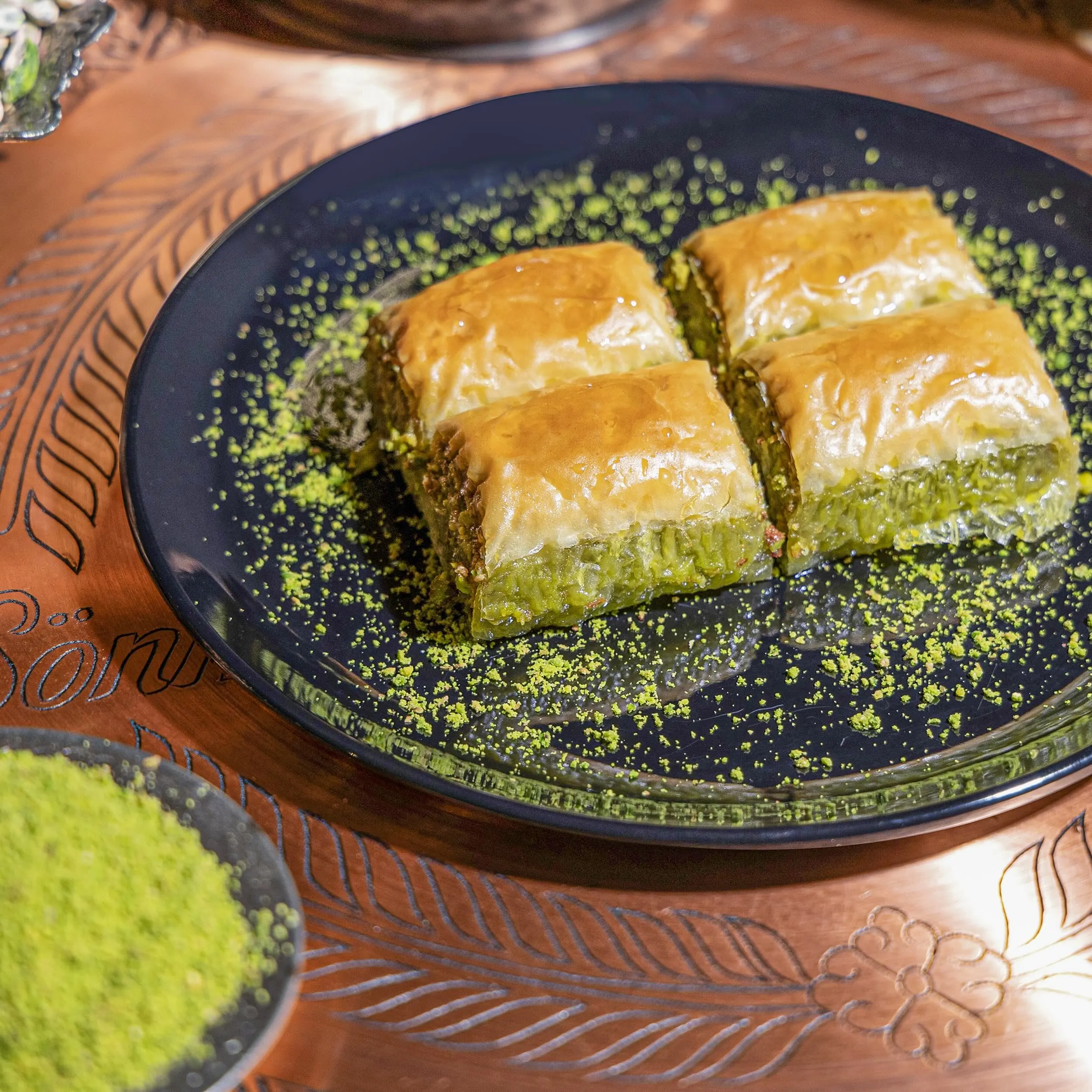 Dürüm Baklava mit Pistazien (0,5 Kg)