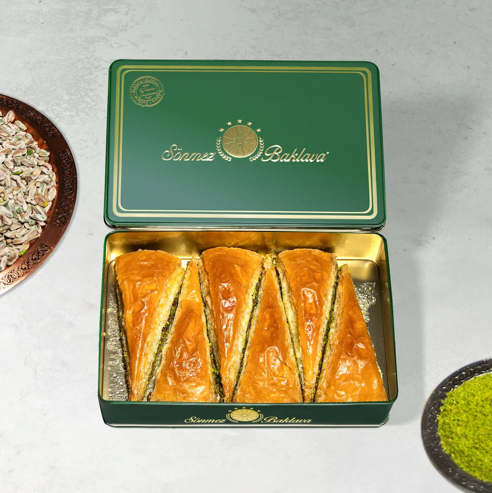Havuc Dilim Baklava mit Pistazien (0,5 Kg)