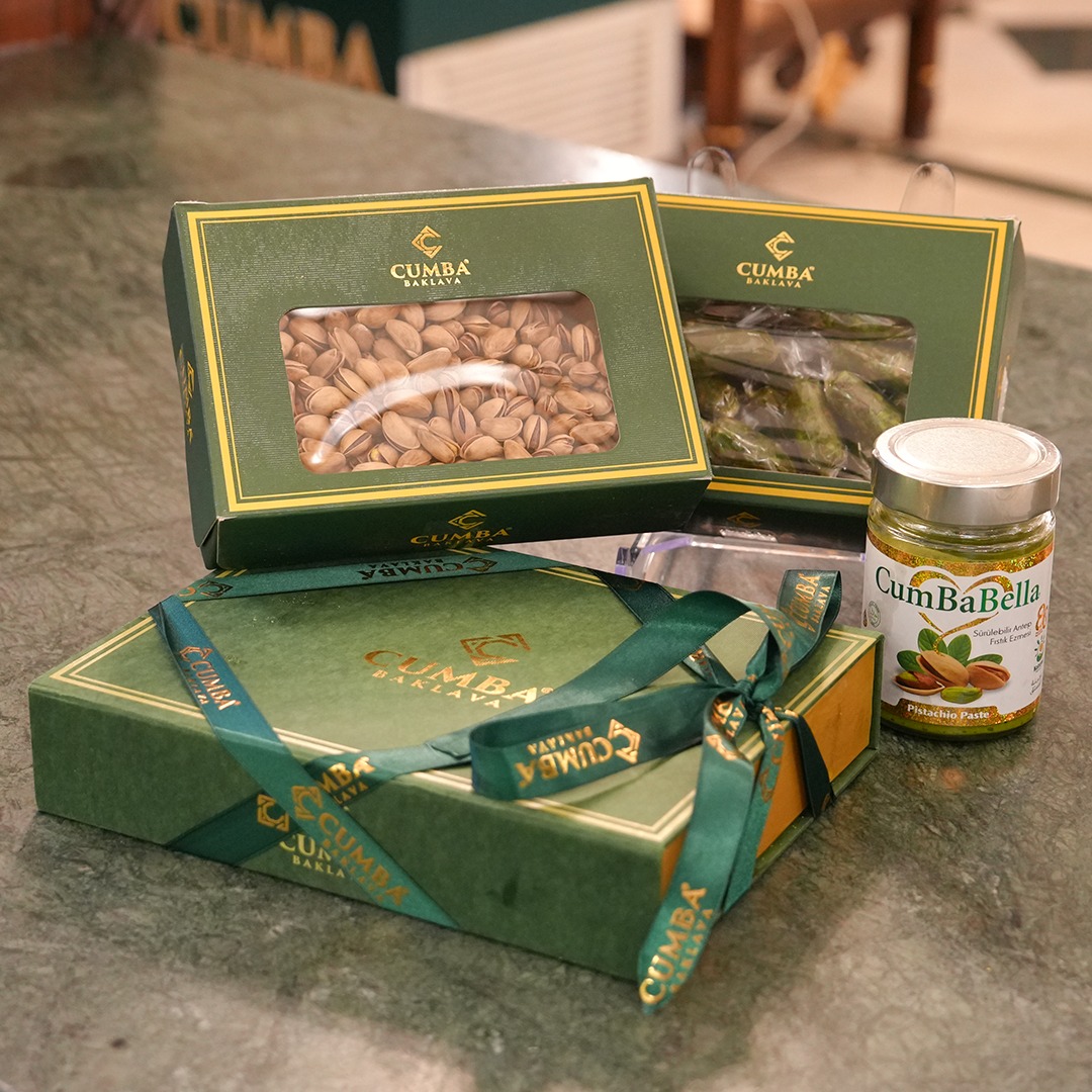 Yeni Yıl Kutusu Hediyelik Baklava